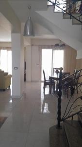 Mountain View North Coast Vila for Families Only