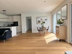 Gartenwohnung im modernen Stil