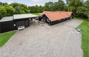 Amazing Home In Oksbøl With Wifi