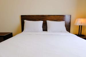 Strategic and Comfortable 2BR at Braga City Walk Apartment By Travelio