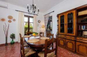 YourHouse Can Galeri villa