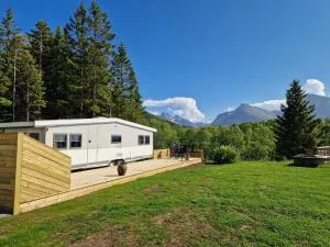 Happy Camper Living - Strand