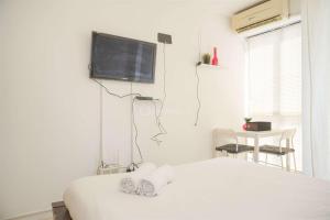 Modern and Nice Studio Citra Living Apartment By Travelio