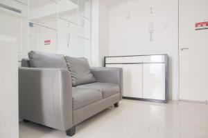 Restful 2BR Bassura City Apartment near Shopping Mall By Travelio