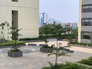 Brand New and Modern 2BR at Daan Mogot City Apartment By Travelio