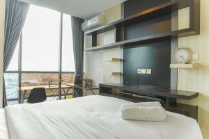 Simply Look and Cozy 1BR GP Plaza Apartment By Travelio