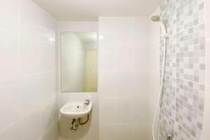 Brand New and Restful 2BR at Tokyo Riverside PIK 2 Apartment By Travelio