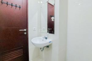 Comfortable and Simply Look 1BR Asatti Apartment By Travelio