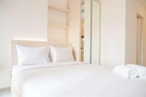 Simply Studio at 18th Floor Tokyo Riverside PIK 2 Apartment By Travelio