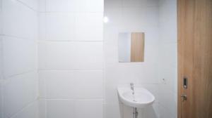 Best Location and Restful 1BR at The City Square Apartment By Travelio