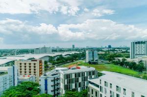 Homey and Compact Studio Apartment at B Residence By Travelio