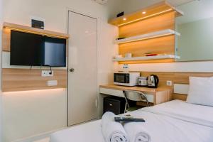 Simply Studio Apartment at Aeropolis Residence By Travelio