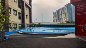 Nice and Cozy Studio Apartment at Atria Gading Serpong Residence By Travelio