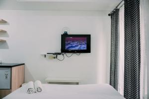 Great Deal Studio Serpong Garden Apartment By Travelio