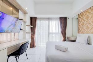 Good Deal and Cozy Studio Casa De Parco Apartment By Travelio