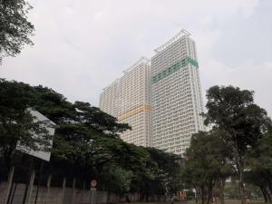 Simply and Cozy Stay Studio Apartment B Residence By Travelio