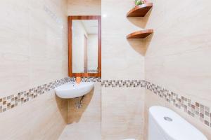 Good Deal and Modern Look Studio Apartment B Residence By Travelio