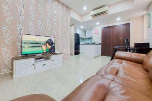 Comfy and Nice 2BR Branz BSD City Apartment By Travelio