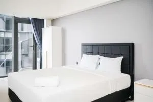 Comfort Living Studio Apartment Carstensz Residence By Travelio - Kramat