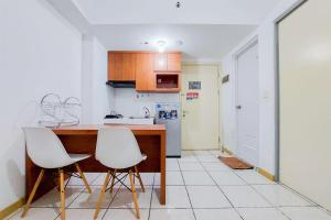 Wonderful 2BR at M-Town Residence near Summarecon Mall By Travelio