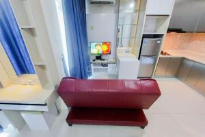 Simply Look Studio at Brooklyn Alam Sutera Apartmet By Travelio