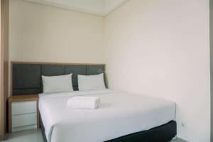 Strategic and Best Deal Studio at Apartment B Residence By Travelio