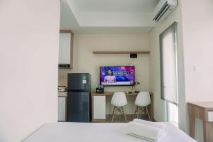 Strategic and Best Deal Studio at Apartment B Residence By Travelio