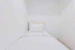 Homey and Comfort Living 2BR Urbantown Serpong Apartment By Travelio