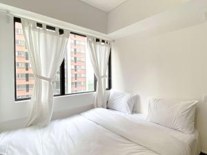 Best Deal and Comfy 2BR at Meikarta Apartment By Travelio