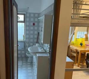 nel cuore di Roma monolocale con piscina