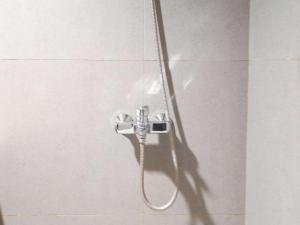 Modern Look and Comfortable Studio at Patraland Amarta Apartment By Travelio