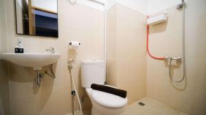 Wonderful 2BR Combine at Bale Hinggil Apartment By Travelio