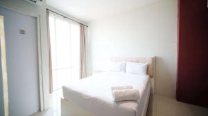 Best Choice and Homey Studio at The Square Surabaya Apartment By Travelio