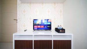 Best Choice and Cozy Living 2BR at Bale Hinggil Apartment By Travelio