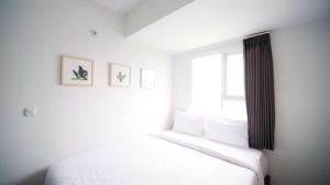 Compact and New 2BR Apartment at Suncity Residence By Travelio