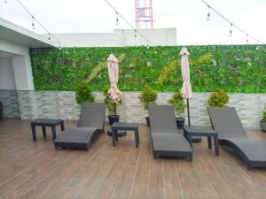 Best Homey and Restful Studio at Altuz Seturan Yogyakarta Apartment By Travelio