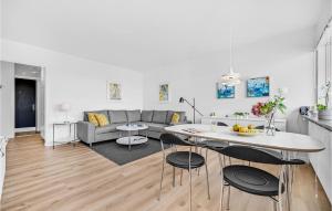 1 Bedroom Awesome Apartment In Ebeltoft