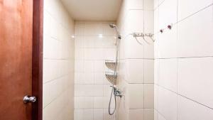 Best Choice Studio Apartment at Vida View Makassar By Travelio