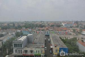 Cozy and Best Choice Studio at Bogor Icon Apartment By Travelio