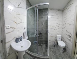 City Center Apt WFree P