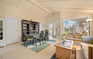 Nice Home In Beder With Kitchen