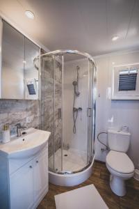 Lawendowy Zakątek domek nr 1 z balią