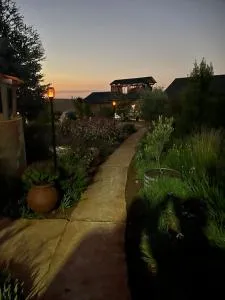 Motubane Guest Farm - Kromdraai