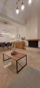 Achilleas Appartment - Akhinós