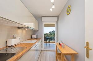 Appartements BEAUSEJOUR - Splendide 2 pieces - Piscine - Parking - Vue mer : photos des chambres