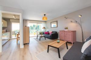 Appartements BEAUSEJOUR - Splendide 2 pieces - Piscine - Parking - Vue mer : photos des chambres