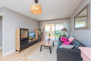 Appartements BEAUSEJOUR - Splendide 2 pieces - Piscine - Parking - Vue mer : photos des chambres