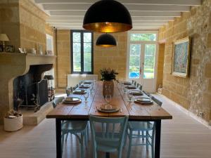 Villas Demeure de charme proche Saint-Emilion - Piscine et Parc : photos des chambres