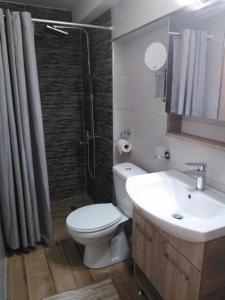 Stergios Suite with Private Jacuzzi