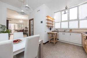 Trilocale con patio esterno